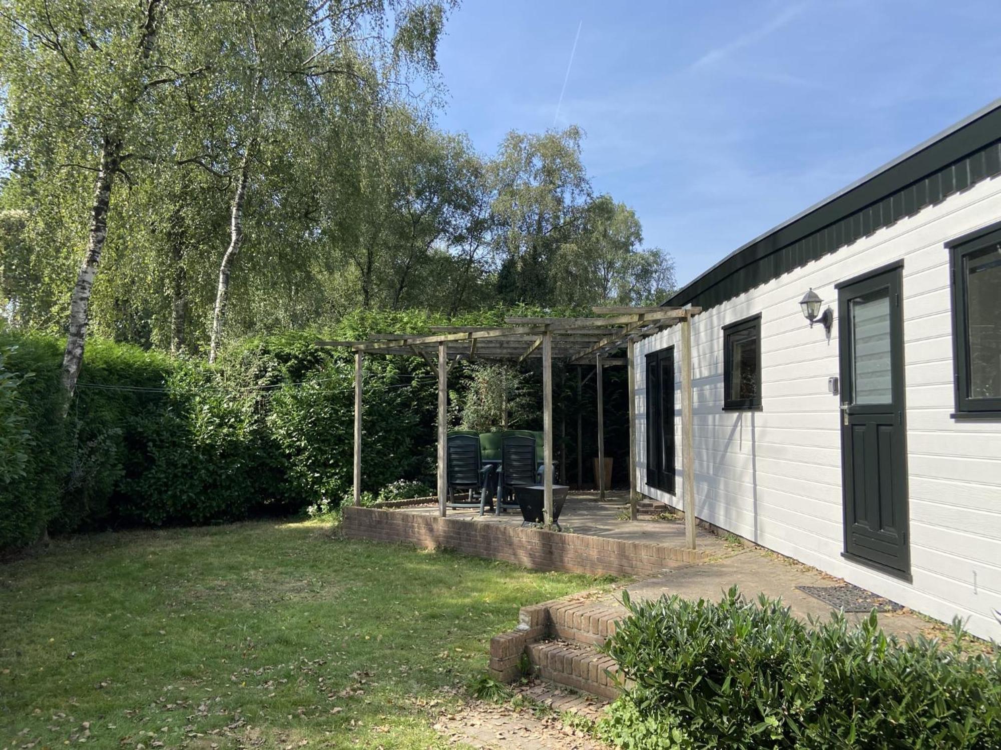 Veluwe Vakanties Chalets With Private Barrel Sauna - With Pool Bar And Restaurant Facilities In The Veluwe National Park Putten Luaran gambar